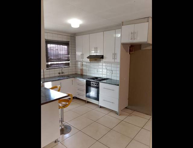 2 BEDROOM HOUSE FOR SALE IN KYA SANDS